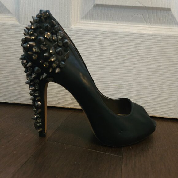 SAM EDELMAN LORISSA SPIKE PUMP - Picture 3 of 6